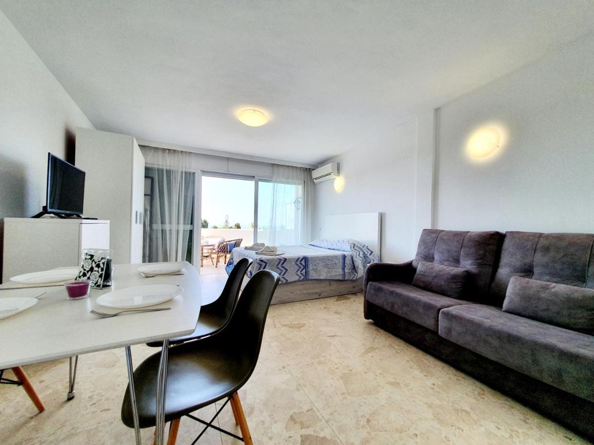 Estudio Coronado 324 Marbella Luaran gambar